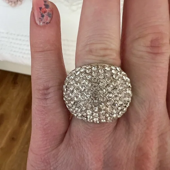 Large Statement Cocktail Ring 7 - Picture 6 of 7